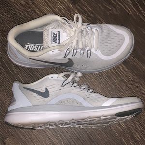 Nike women’s running shoes